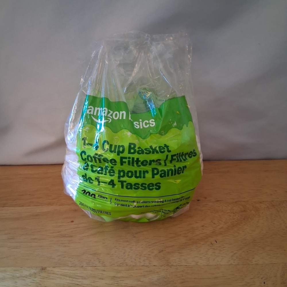 Amazon White Coffee Filters with Green Packaging - Picture 5 of 6